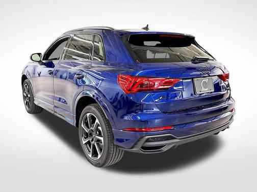 2025 Audi Q3 45 S line Premium