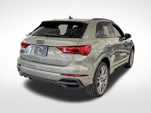 2025 Audi Q3 45 S line Premium