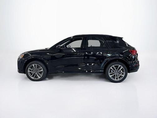 2025 Audi Q3 45 S line Premium