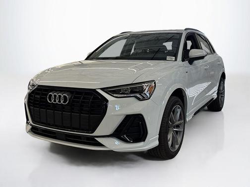 2025 Audi Q3 45 S line Premium