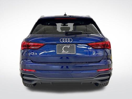 2025 Audi Q3 45 S line Premium