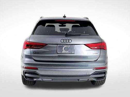 2025 Audi Q3 45 S line Premium