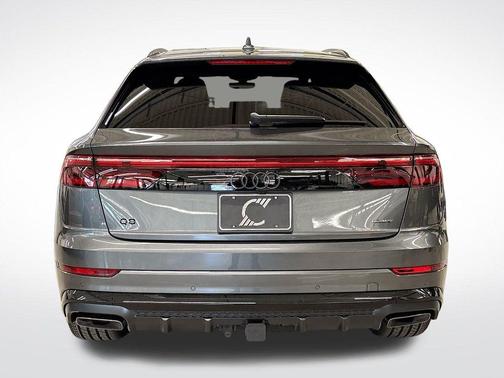 2026 Audi Q8 55 Premium