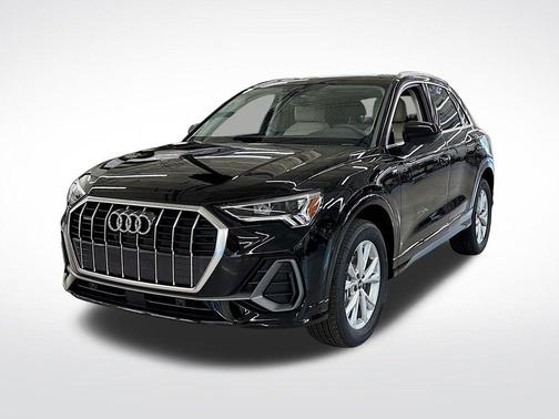 2025 Audi Q3 45 S line Premium