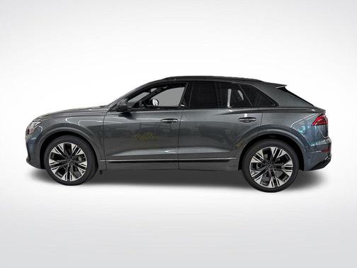 2025 Audi Q8 55 Premium