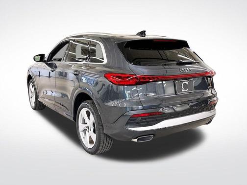 2025 Audi Q5 2.0T quattro Premium