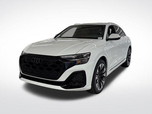 2025 Audi Q8 55 Premium