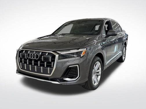 2025 Audi Q7 45 Premium Plus