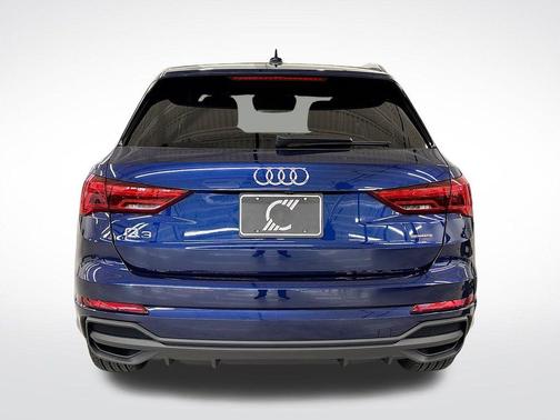 2025 Audi Q3 45 S line Premium