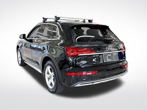 2023 Audi Q5 40 Premium