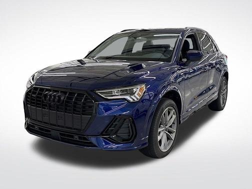 2024 Audi Q3 45 S line Premium
