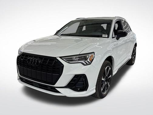 2025 Audi Q3 45 S line Premium