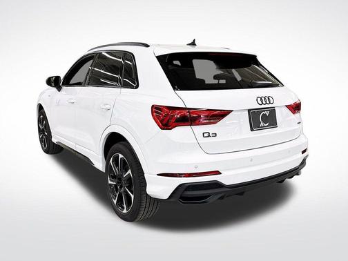 2025 Audi Q3 45 S line Premium