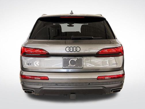 2026 Audi Q7 55 Premium Plus