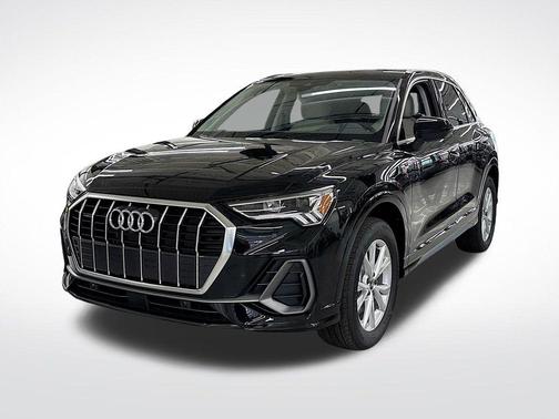 2025 Audi Q3 45 S line Premium