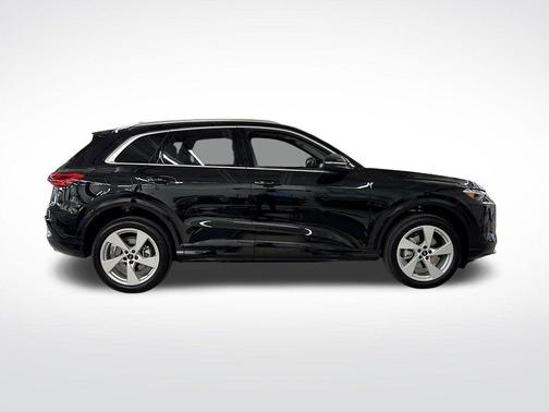 2025 Audi Q5 2.0T quattro Premium