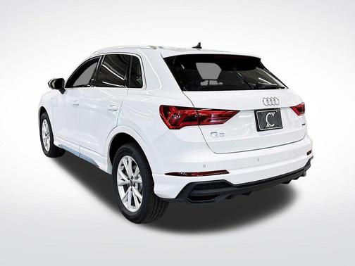 2025 Audi Q3 45 S line Premium