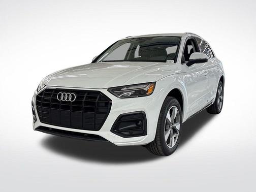 2025 Audi Q5 40 Premium