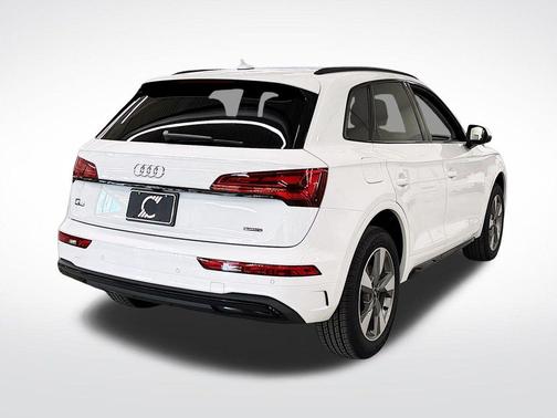 2025 Audi Q5 40 Premium