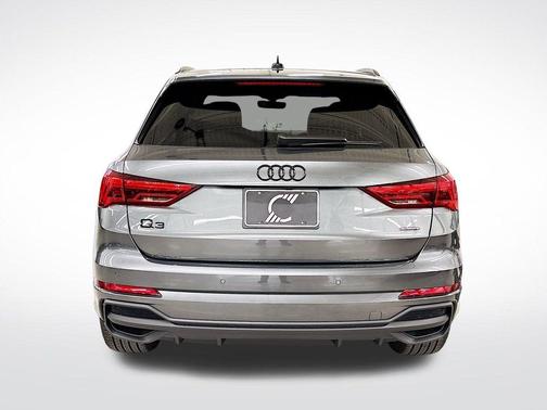 2025 Audi Q3 45 S line Premium