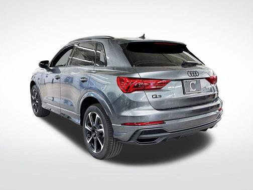 2025 Audi Q3 45 S line Premium