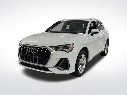 2025 Audi Q3 45 S line Premium