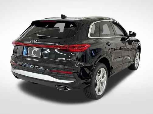 2025 Audi Q5 2.0T quattro Premium