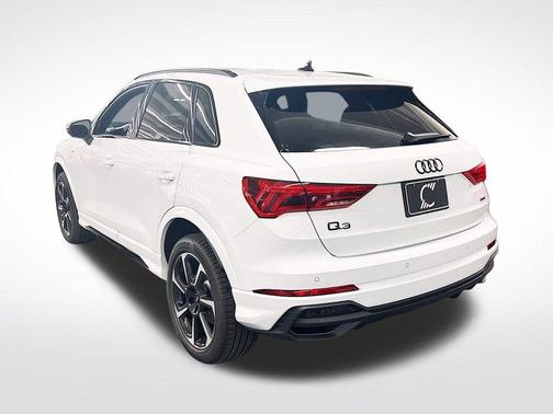 2025 Audi Q3 45 S line Premium