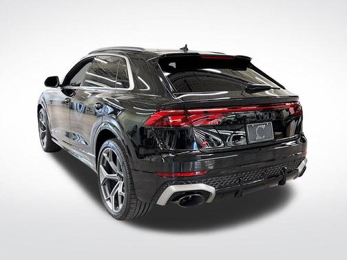 2025 Audi RS Q8 4.0T quattro