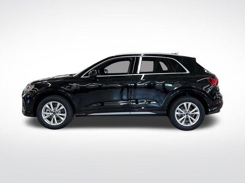 2025 Audi Q3 45 S line Premium