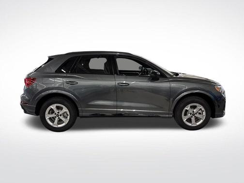 2025 Audi Q3 45 S line Premium
