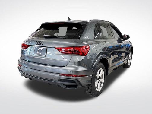 2025 Audi Q3 45 S line Premium