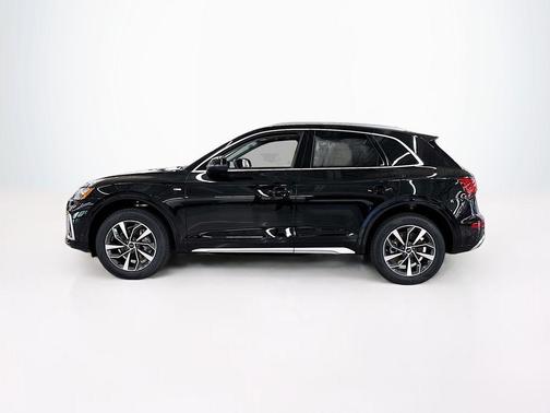 2025 Audi Q5 45 S line quattro Premium