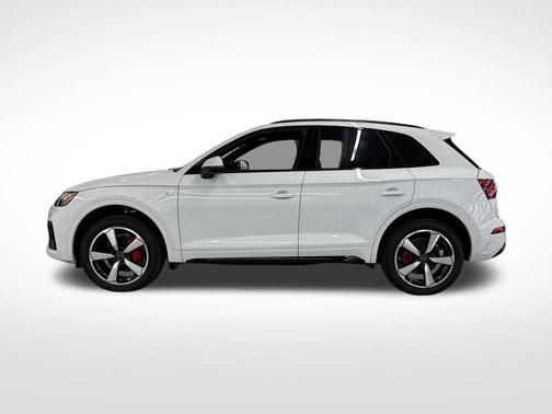 2024 Audi Q5 45 S line quattro Premium