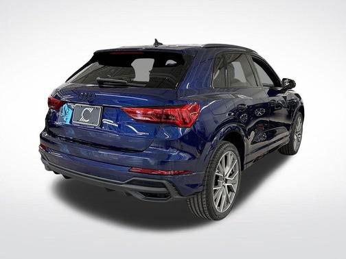 2025 Audi Q3 45 S line Premium