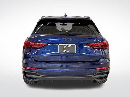2025 Audi Q3 45 S line Premium