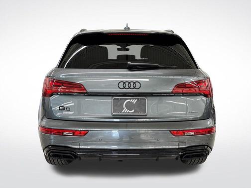 2025 Audi Q5 45 S line quattro Premium