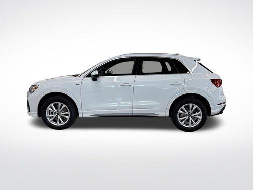 2025 Audi Q3 45 S line Premium