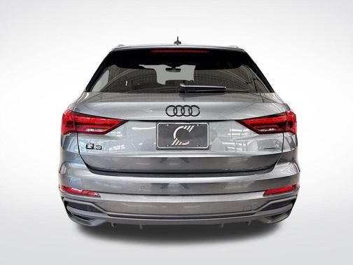 2025 Audi Q3 45 S line Premium
