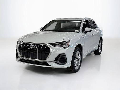 2025 Audi Q3 45 S line Premium
