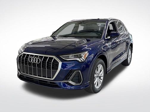 2025 Audi Q3 45 S line Premium