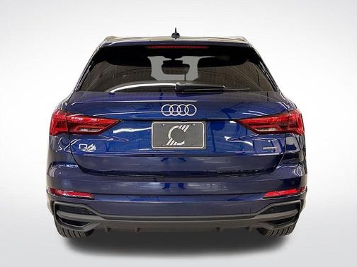 2025 Audi Q3 45 S line Premium