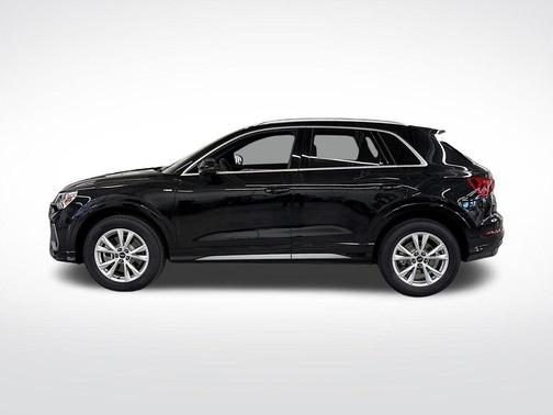 2025 Audi Q3 45 S line Premium