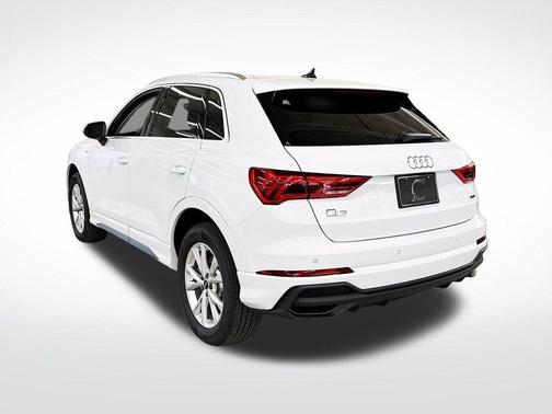 2025 Audi Q3 45 S line Premium
