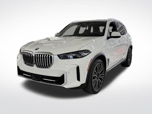 Alpine White 2024 BMW X5 xDrive40i