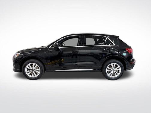 2025 Audi Q3 45 S line Premium