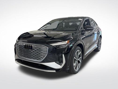 2025 Audi Q4 e-tron 55 quattro Premium