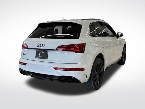 2025 Audi SQ5 3.0T Premium Plus