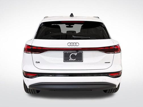 2025 Audi Q6 e-tron Premium