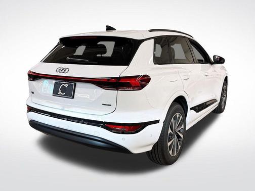 2025 Audi Q6 e-tron Premium